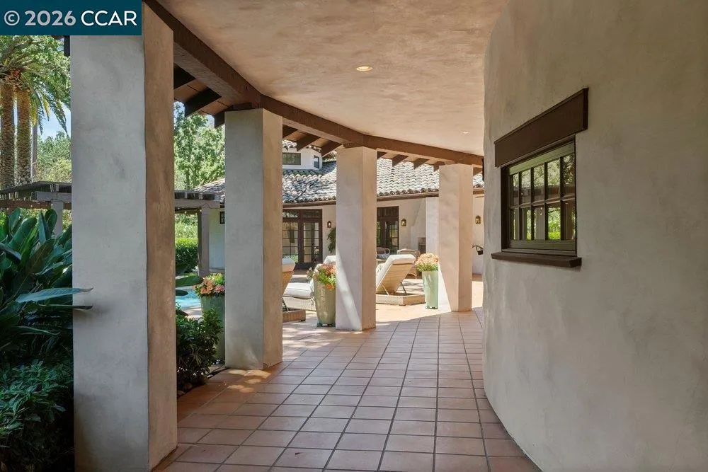 1924 Alameda Diablo Diablo, CA 94528