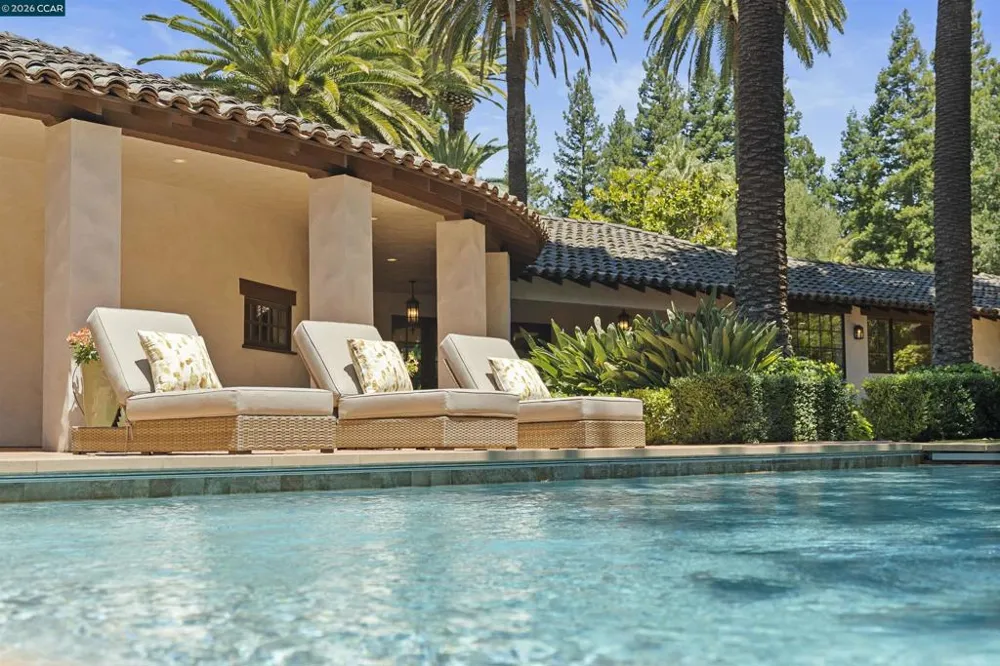1924 Alameda Diablo Diablo, CA 94528