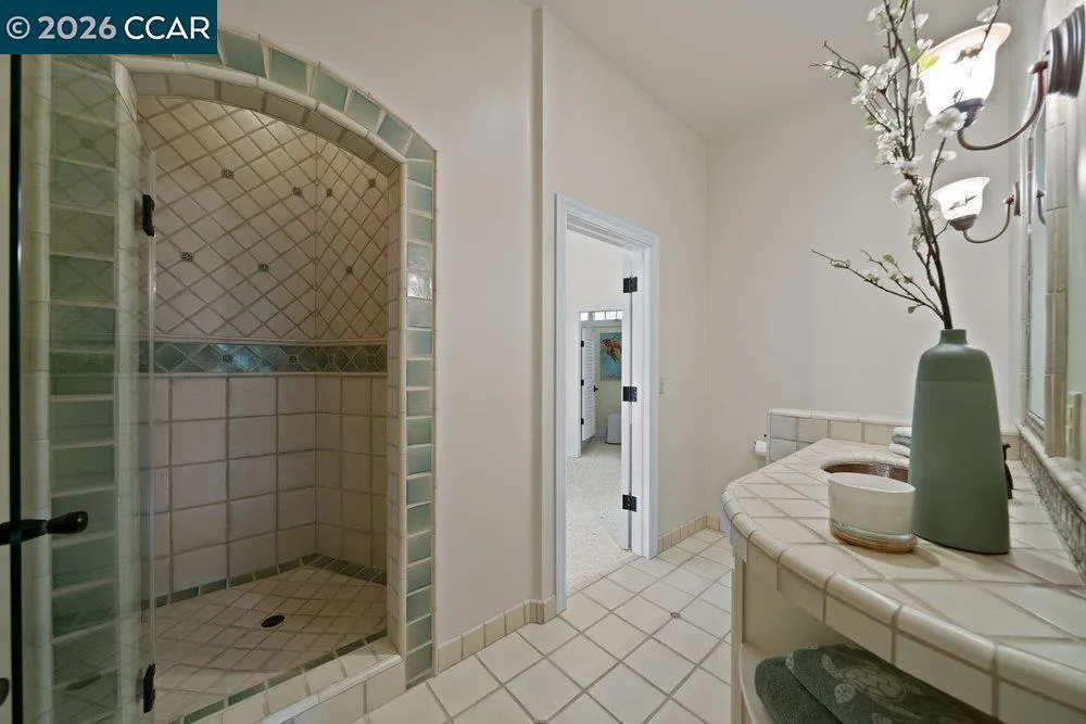 1924 Alameda Diablo Diablo, CA 94528