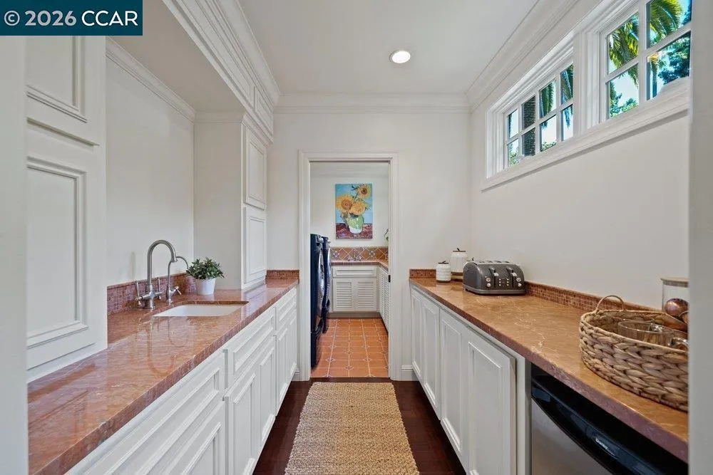 1924 Alameda Diablo Diablo, CA 94528