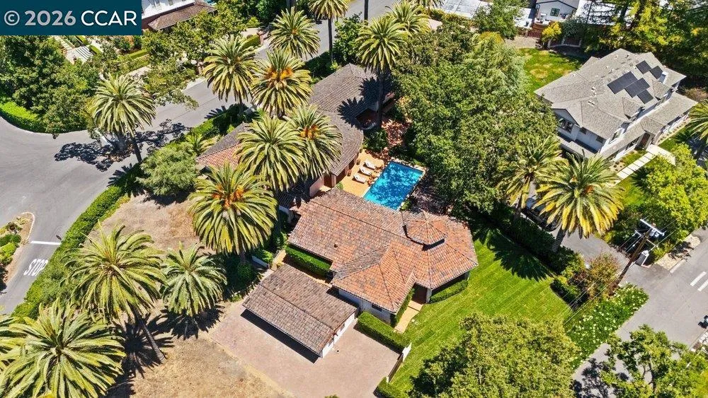 1924 Alameda Diablo Diablo, CA 94528