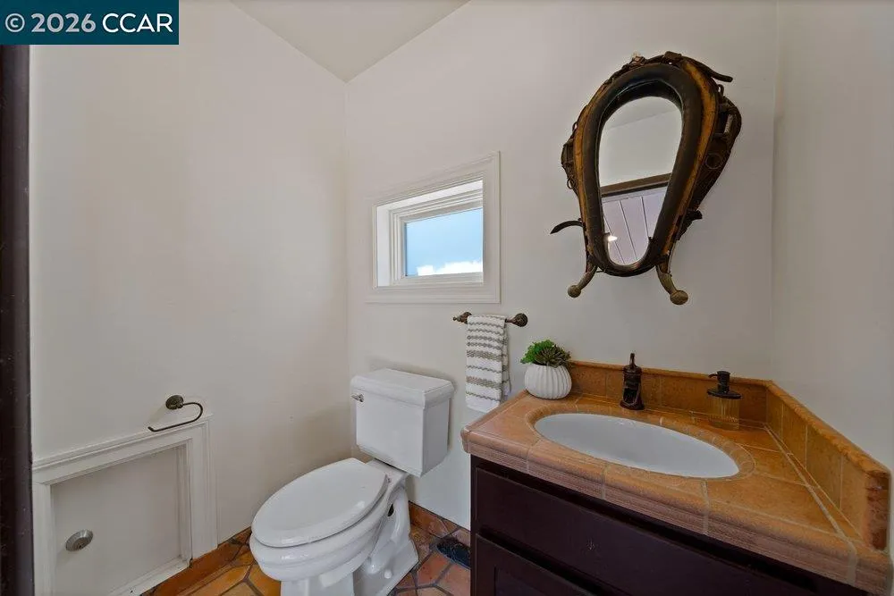 1924 Alameda Diablo Diablo, CA 94528