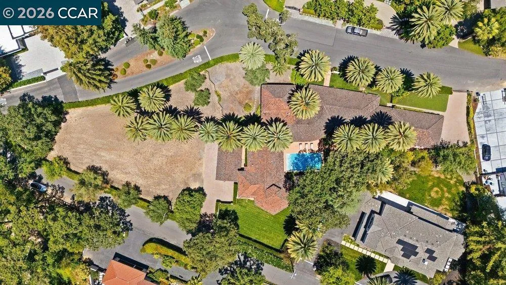 1924 Alameda Diablo Diablo, CA 94528