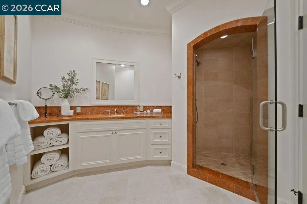 1924 Alameda Diablo Diablo, CA 94528