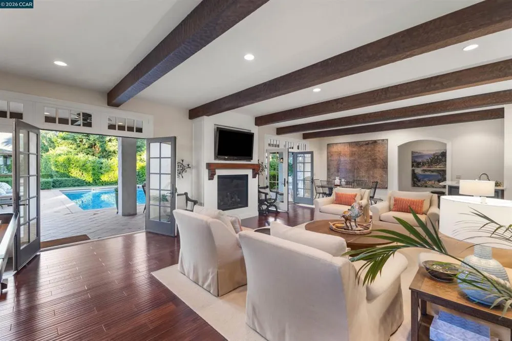 1924 Alameda Diablo Diablo, CA 94528