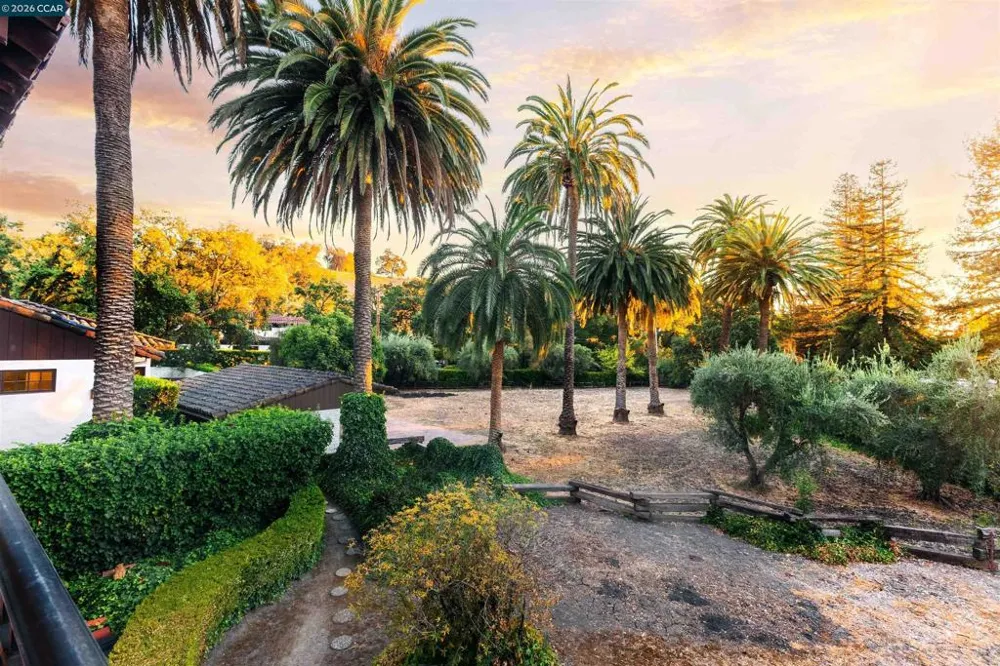 1924 Alameda Diablo Diablo, CA 94528