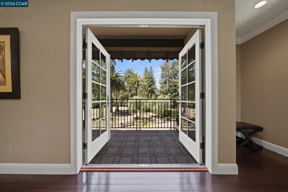 1924 Alameda Diablo Diablo, CA 94528
