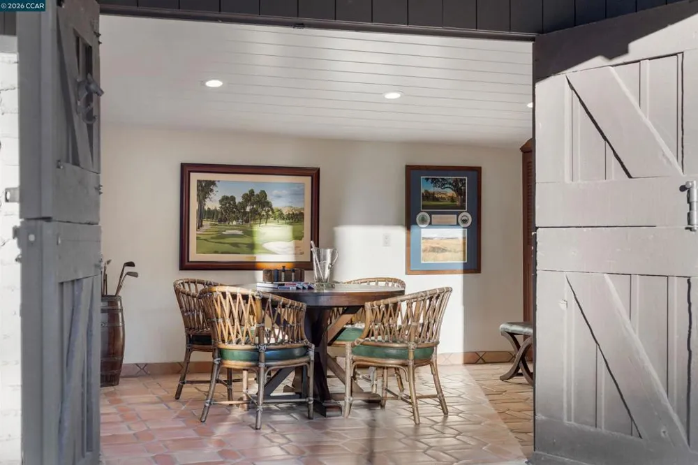 1924 Alameda Diablo Diablo, CA 94528