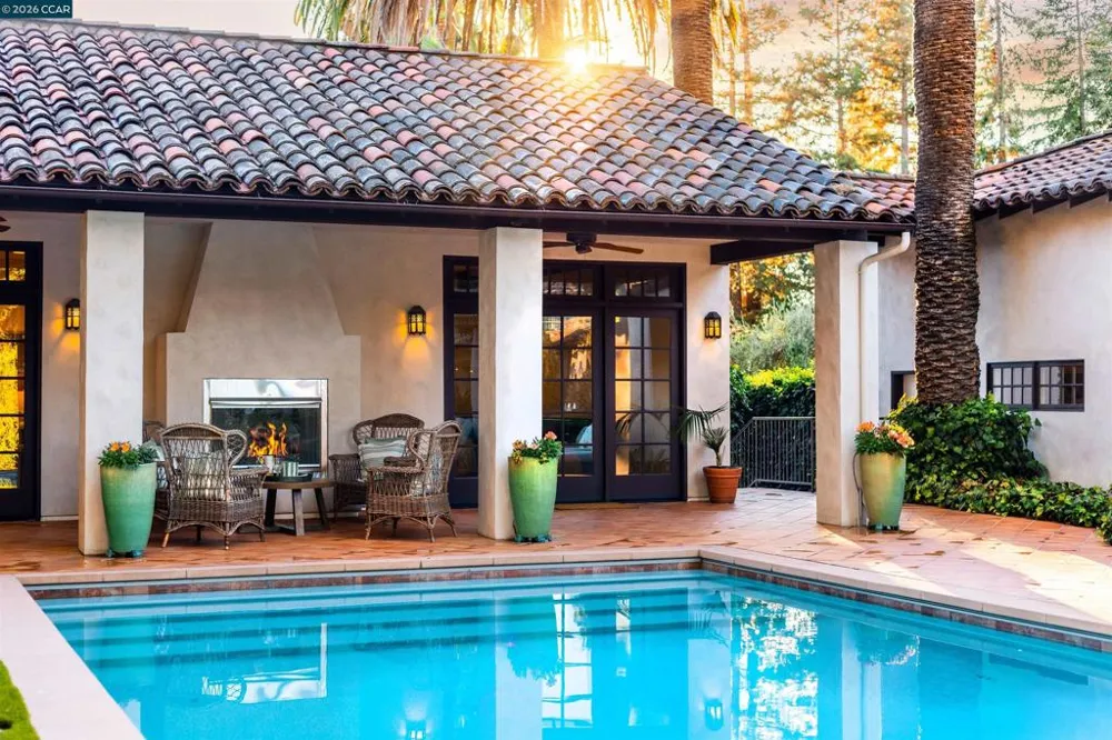 1924 Alameda Diablo Diablo, CA 94528