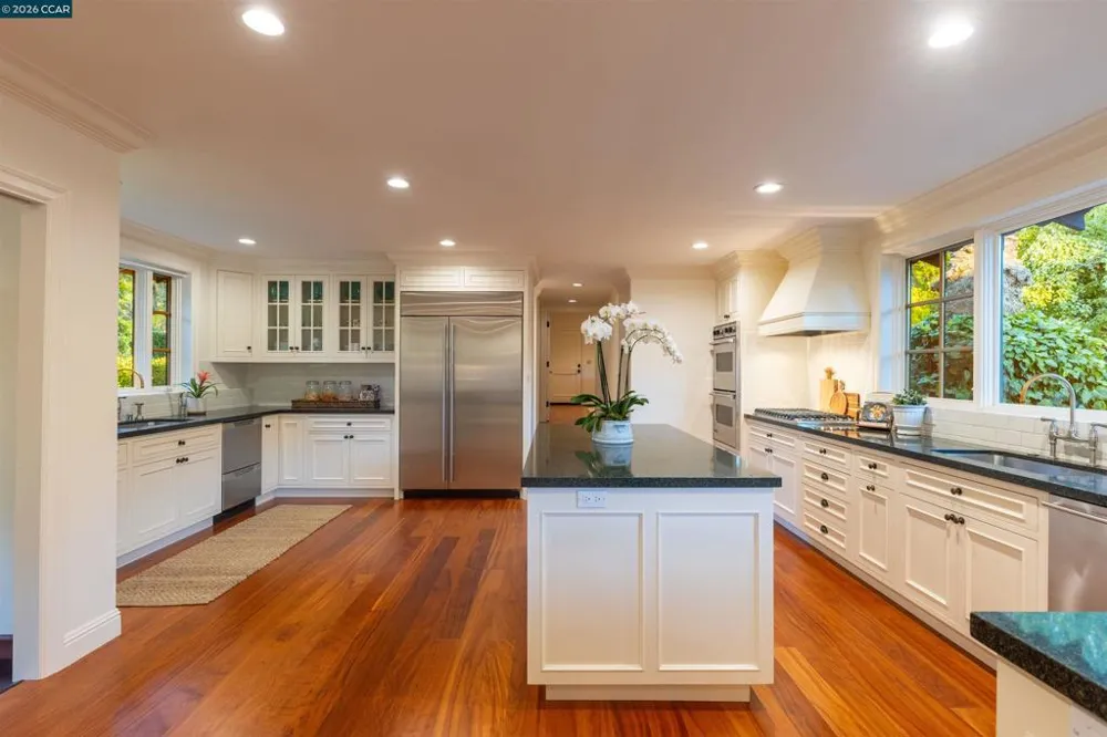 1924 Alameda Diablo Diablo, CA 94528