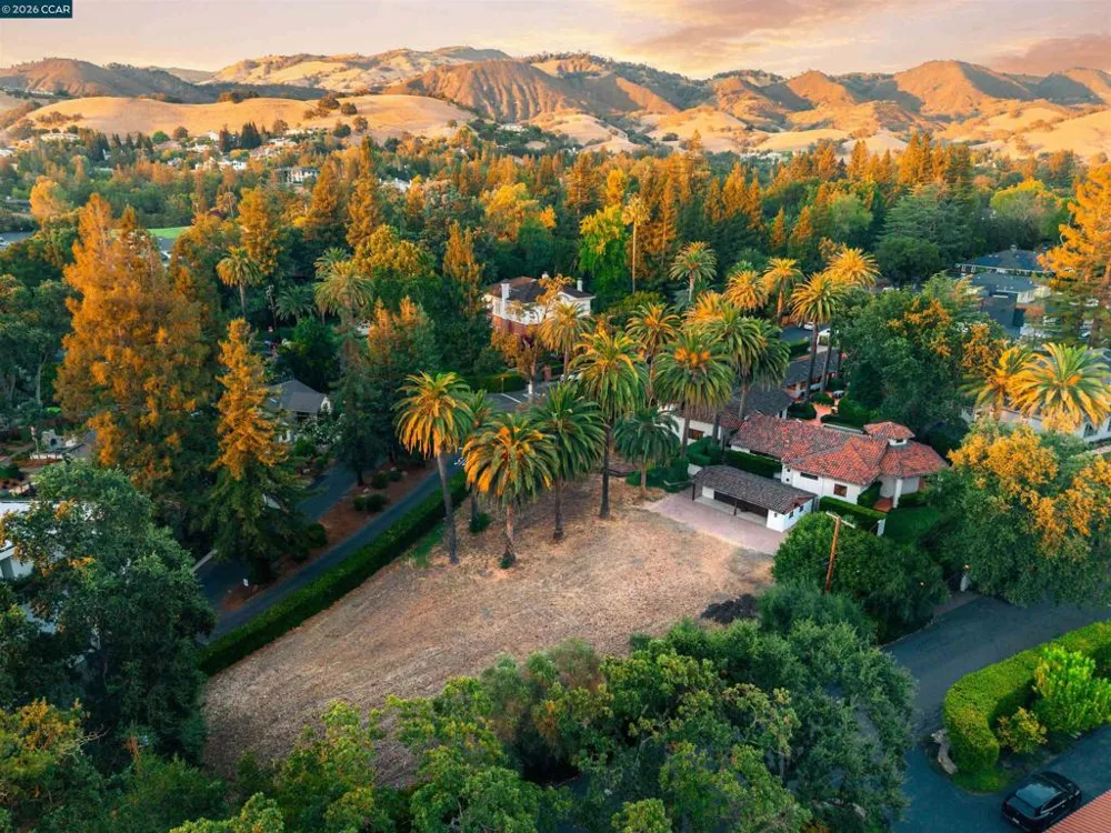 1924 Alameda Diablo Diablo, CA 94528