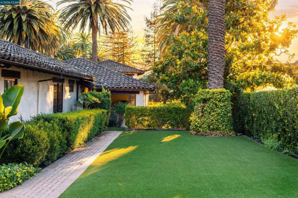 1924 Alameda Diablo Diablo, CA 94528