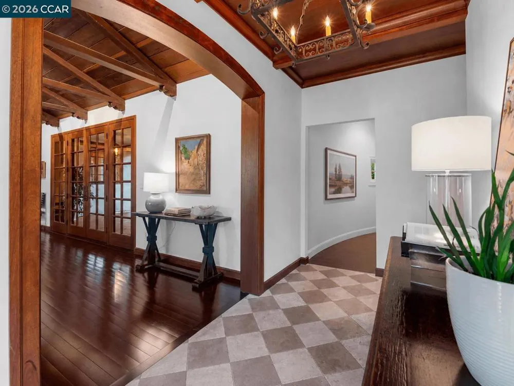 1924 Alameda Diablo Diablo, CA 94528