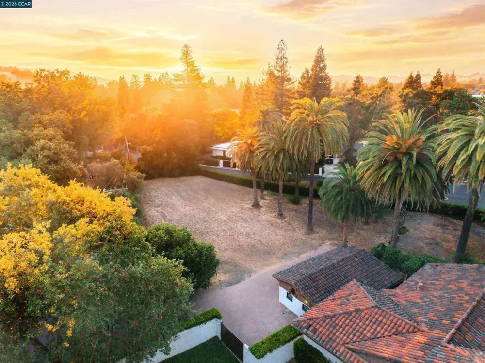 1924 Alameda Diablo Diablo, CA 94528