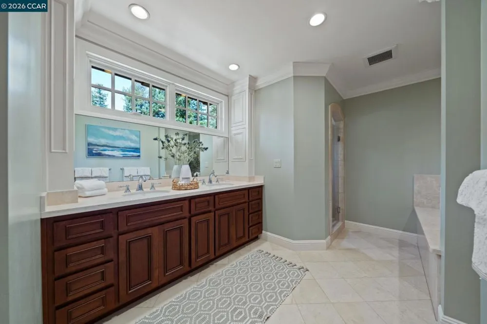 1924 Alameda Diablo Diablo, CA 94528