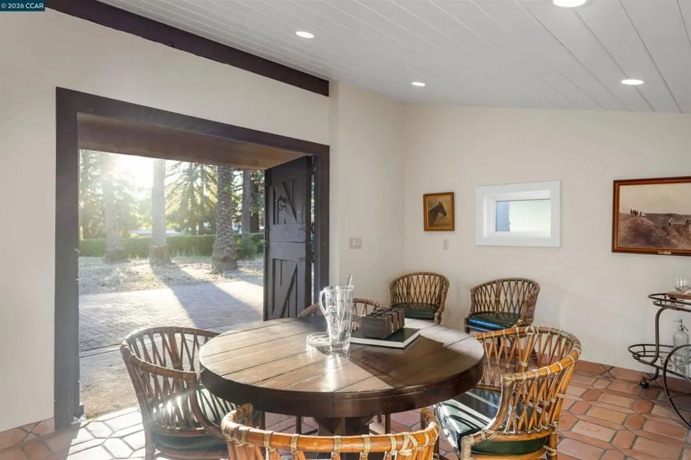 1924 Alameda Diablo Diablo, CA 94528