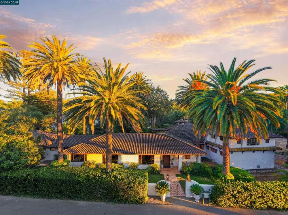 1924 Alameda Diablo Diablo, CA 94528