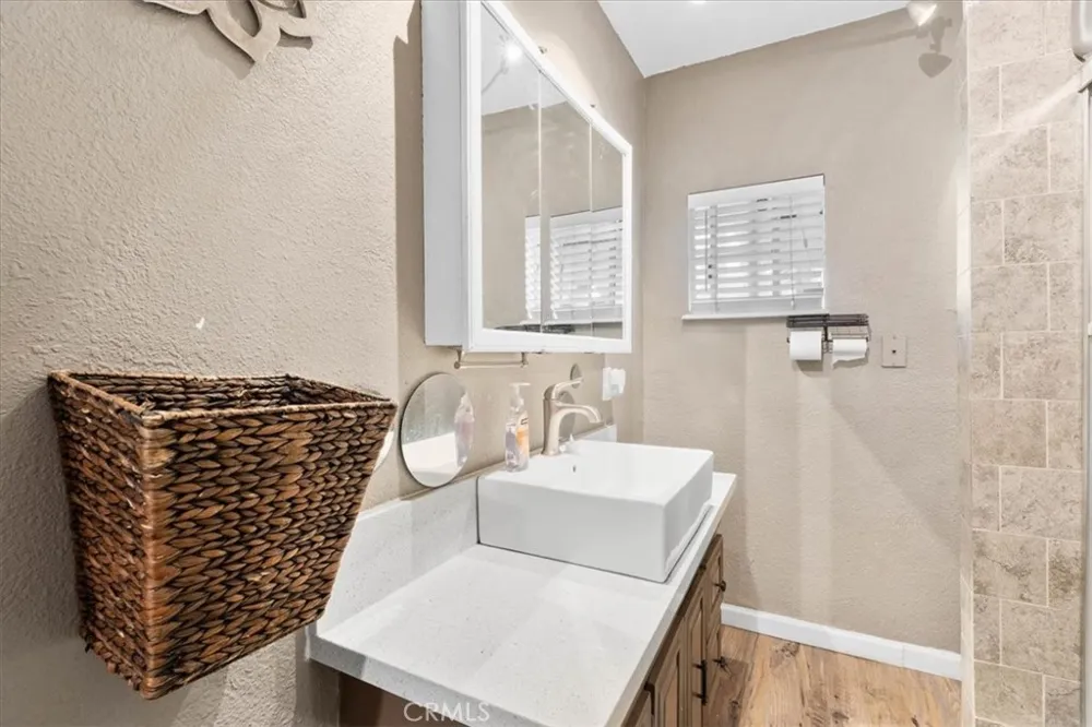 3974 5th Street Riverside, CA 92501