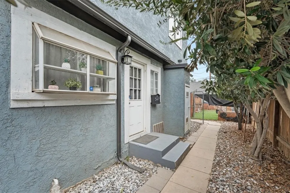 3974 5th Street Riverside, CA 92501