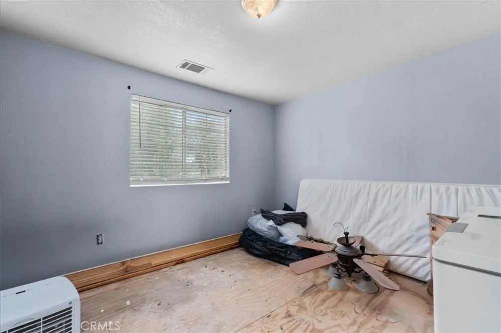 3974 5th Street Riverside, CA 92501