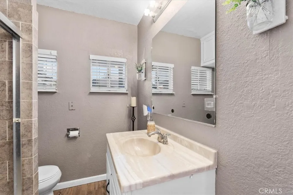 3974 5th Street Riverside, CA 92501