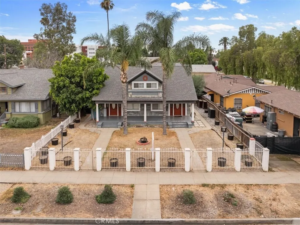 3974 5th Street Riverside, CA 92501