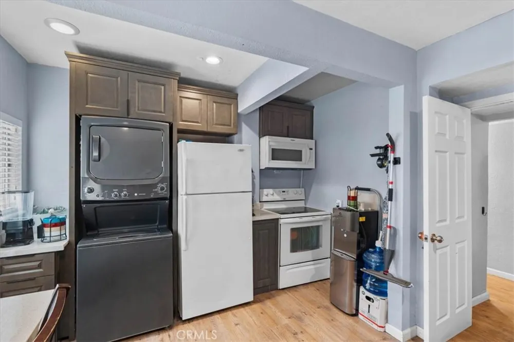 3974 5th Street Riverside, CA 92501