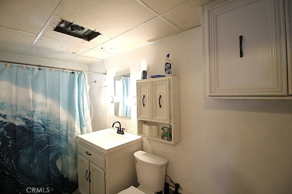 21212 Rainbow Hinkley, CA 92347