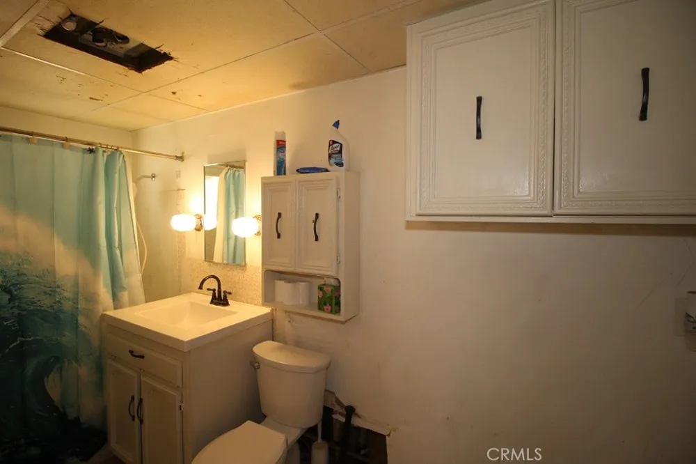 21212 Rainbow Hinkley, CA 92347