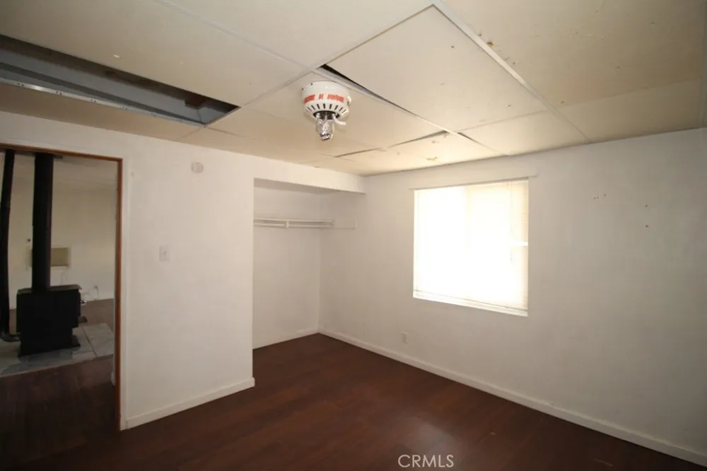 21212 Rainbow Hinkley, CA 92347