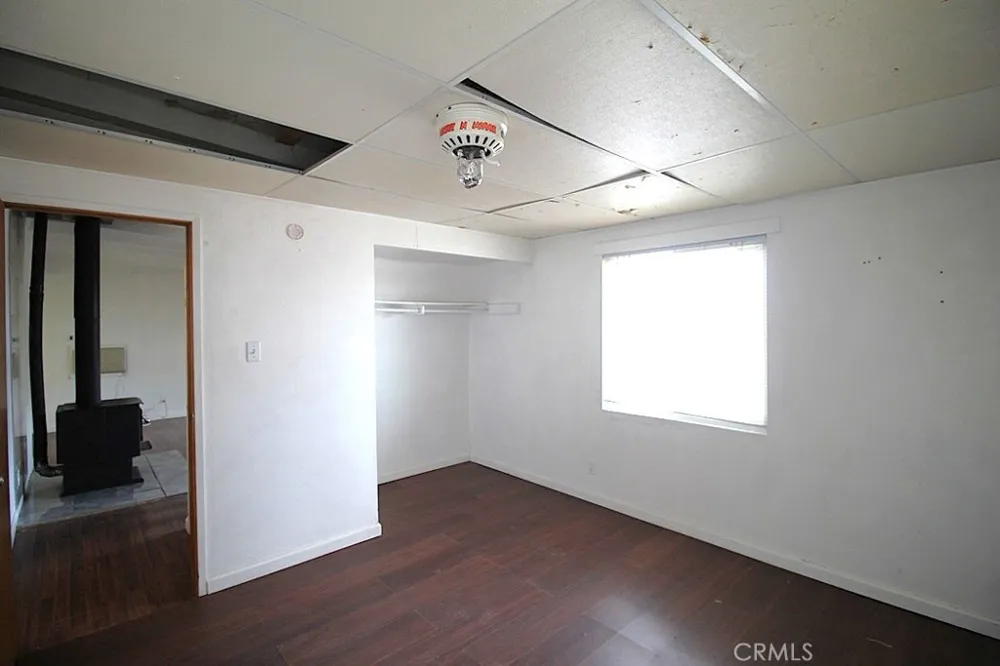21212 Rainbow Hinkley, CA 92347