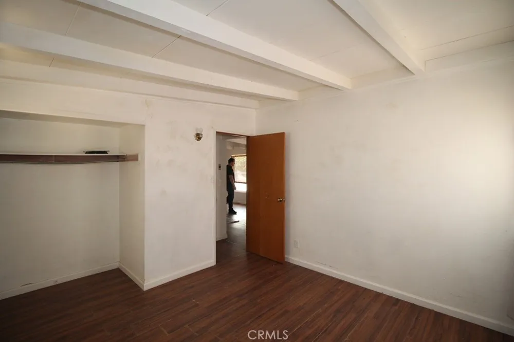 21212 Rainbow Hinkley, CA 92347