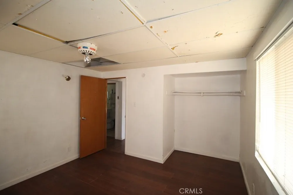 21212 Rainbow Hinkley, CA 92347