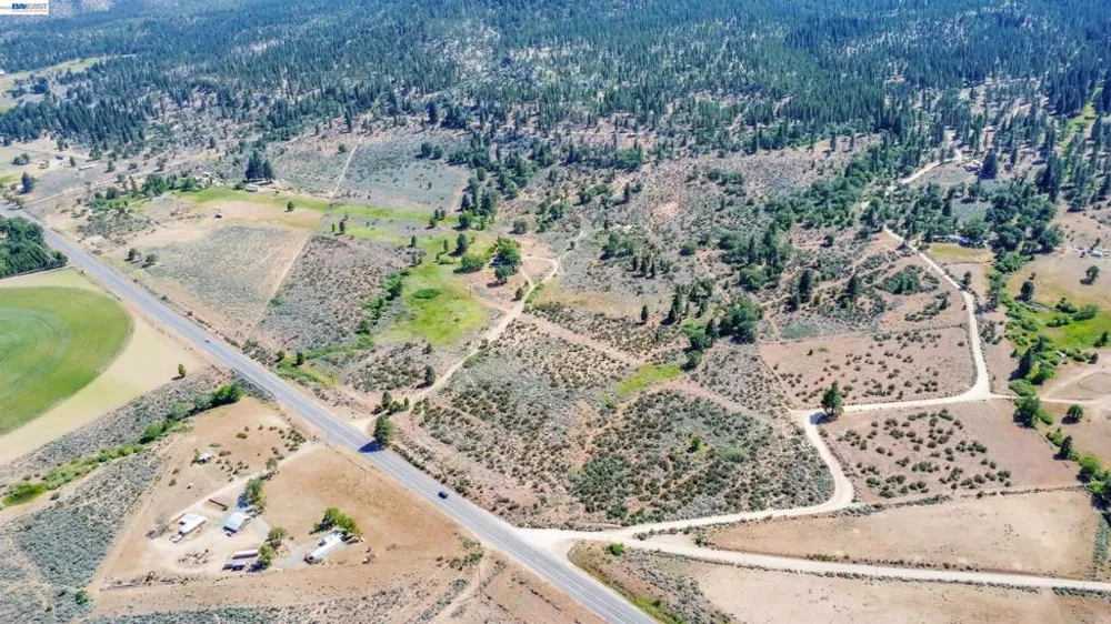 452 US Hwy 395 Milford, CA 96121