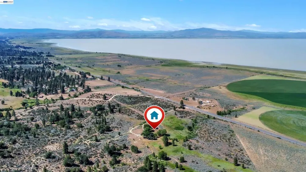 452 US Hwy 395 Milford, CA 96121
