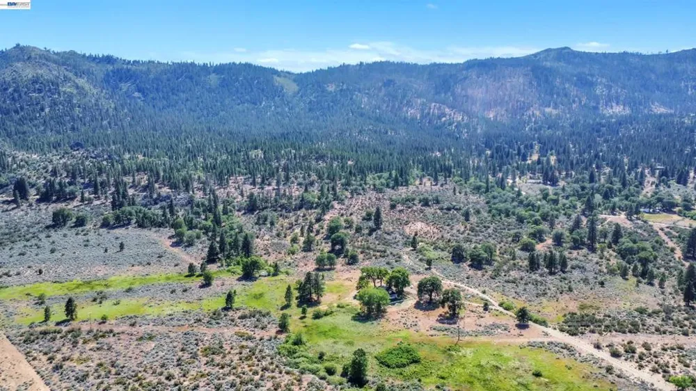 452 US Hwy 395 Milford, CA 96121
