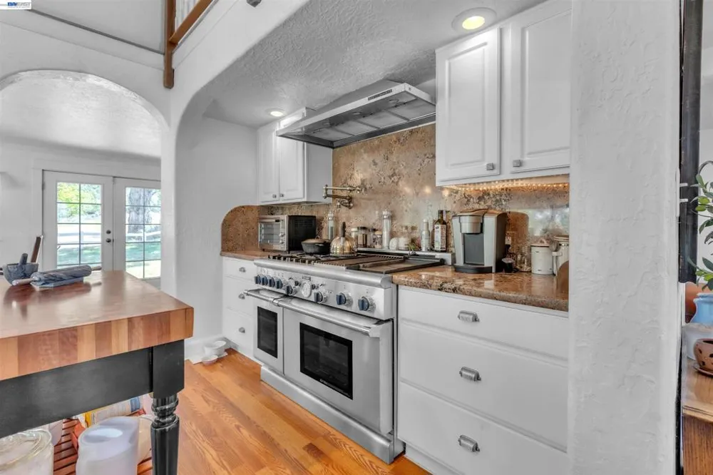 452 US Hwy 395 Milford, CA 96121