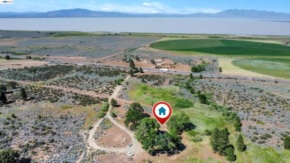 452 US Hwy 395 Milford, CA 96121