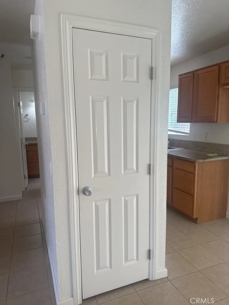 16784 Sultana Street #4 Hesperia, CA 92345