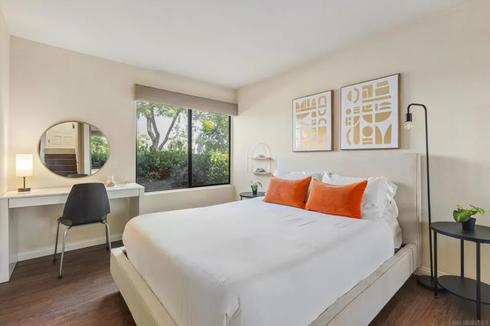 6667 La Jolla Scenic Drive South La Jolla, CA 92037