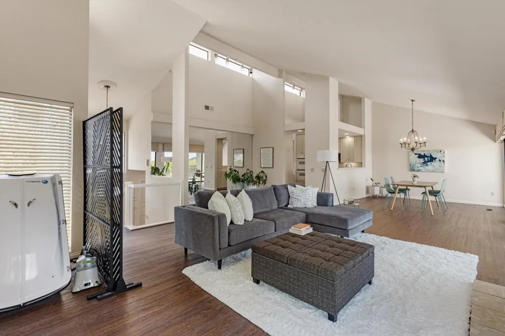 6667 La Jolla Scenic Drive South La Jolla, CA 92037
