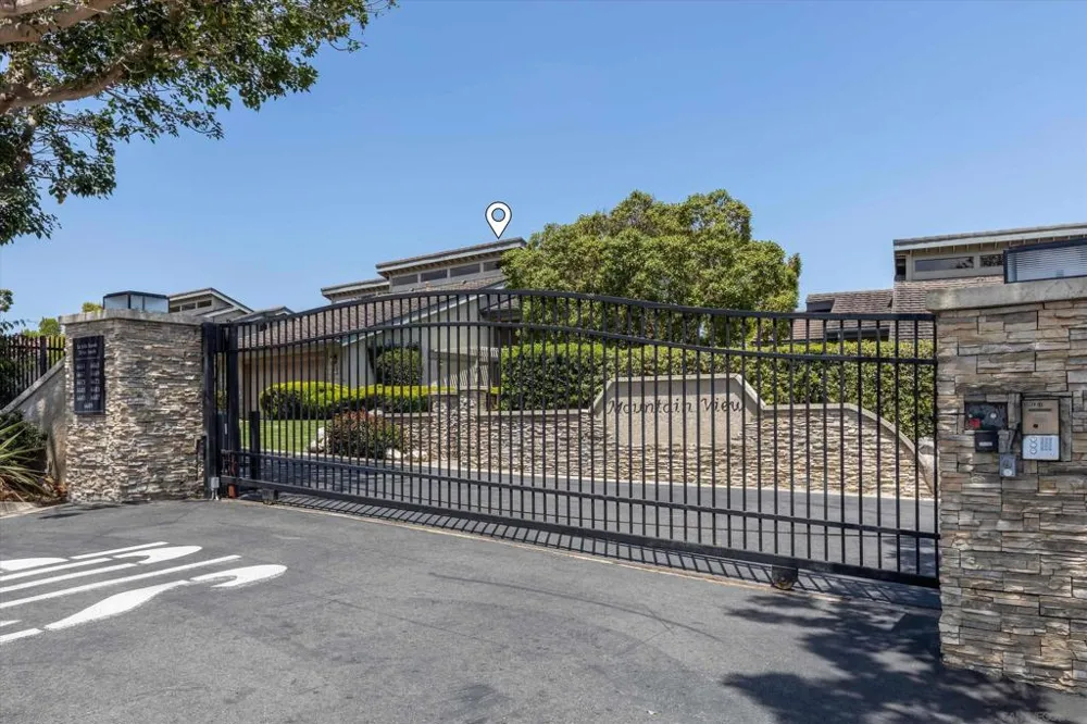 6667 La Jolla Scenic Drive South La Jolla, CA 92037