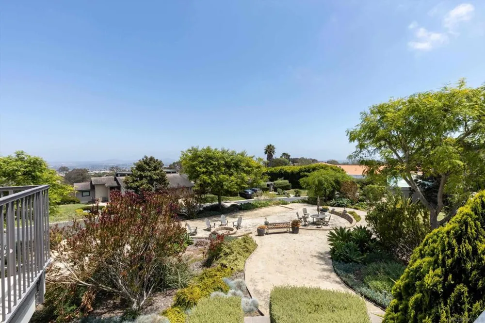 6667 La Jolla Scenic Drive South La Jolla, CA 92037