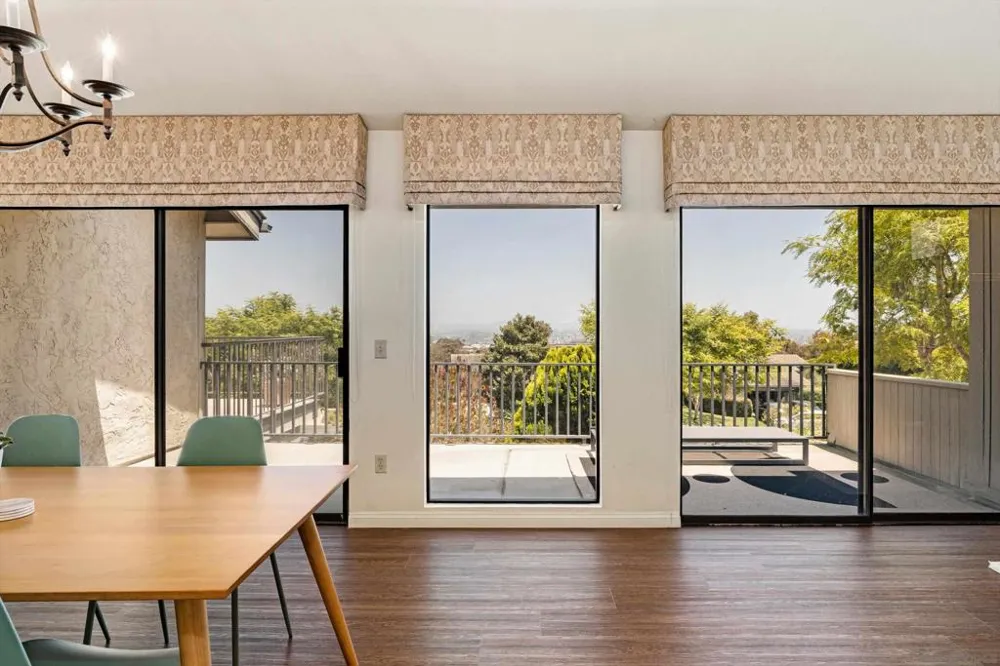 6667 La Jolla Scenic Drive South La Jolla, CA 92037