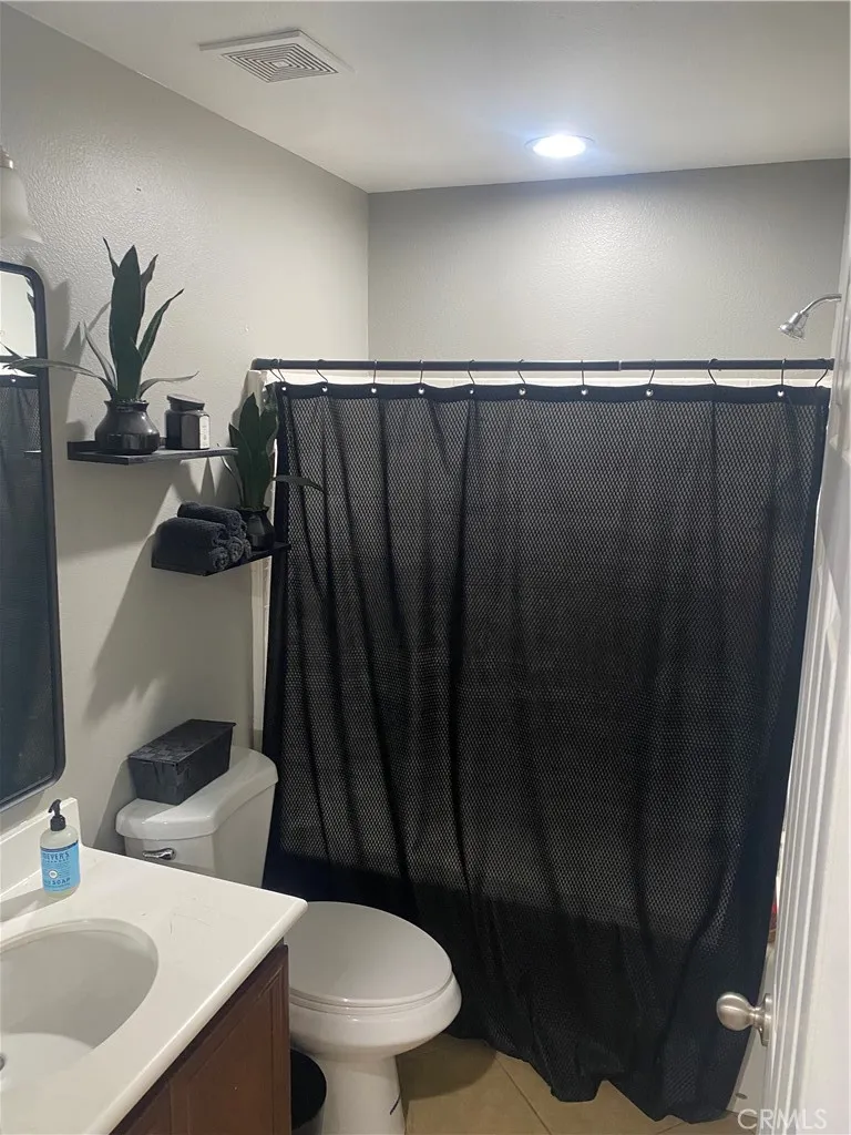 1109 Yucca Avenue Rialto, CA 92376