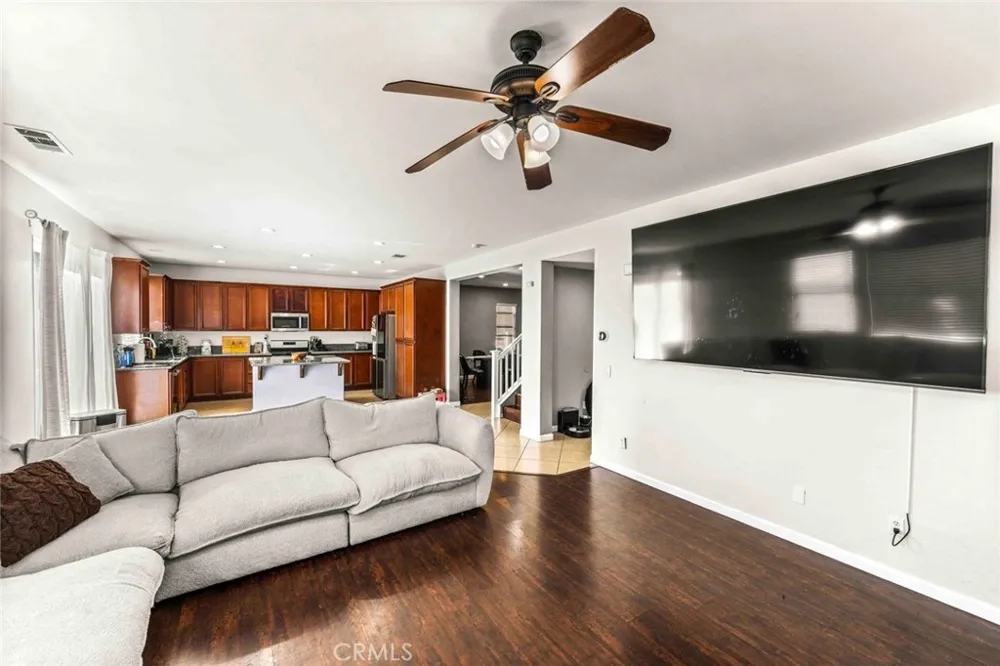 1109 Yucca Avenue Rialto, CA 92376