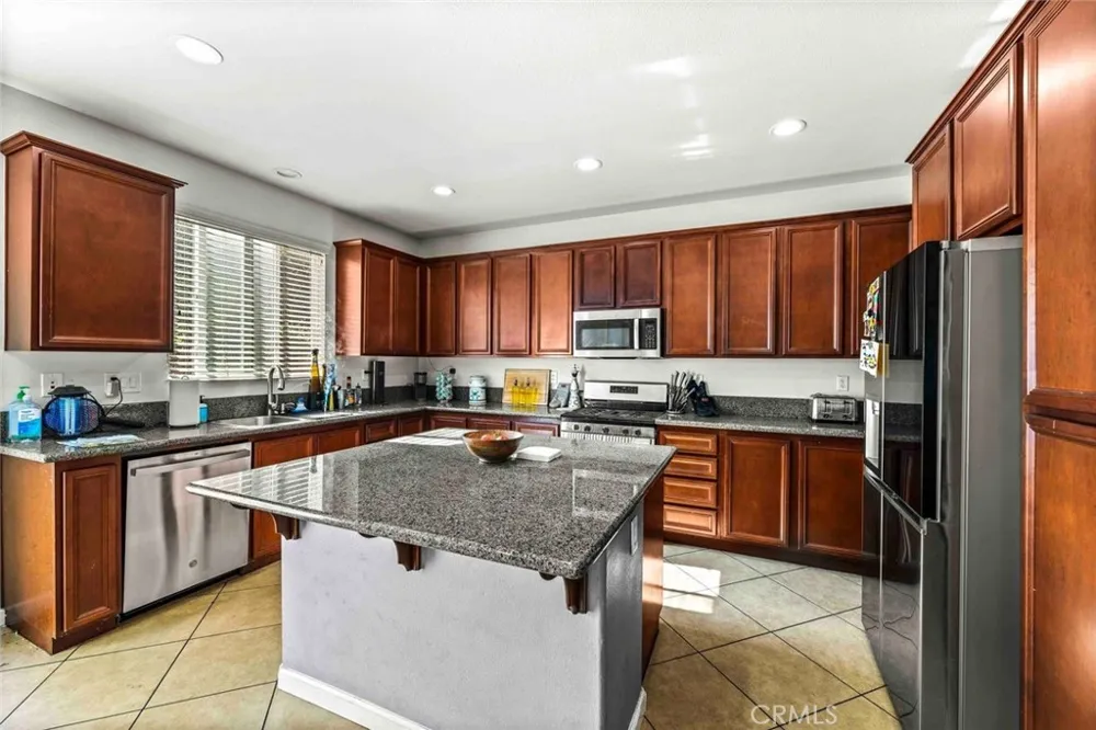 1109 Yucca Avenue Rialto, CA 92376