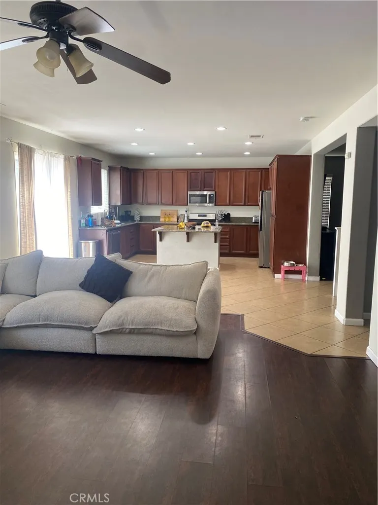 1109 Yucca Avenue Rialto, CA 92376