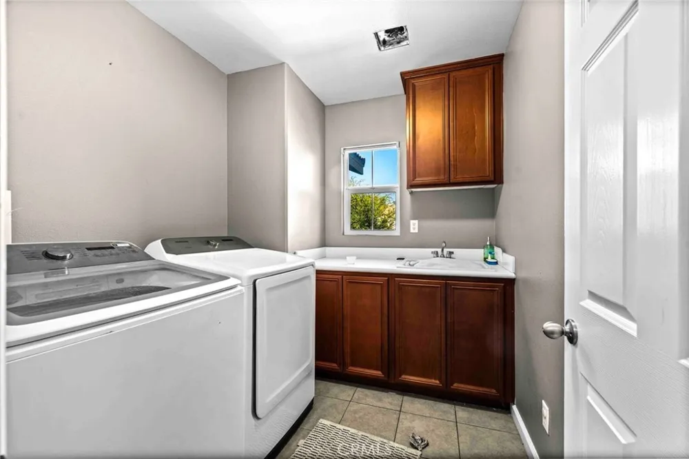 1109 Yucca Avenue Rialto, CA 92376
