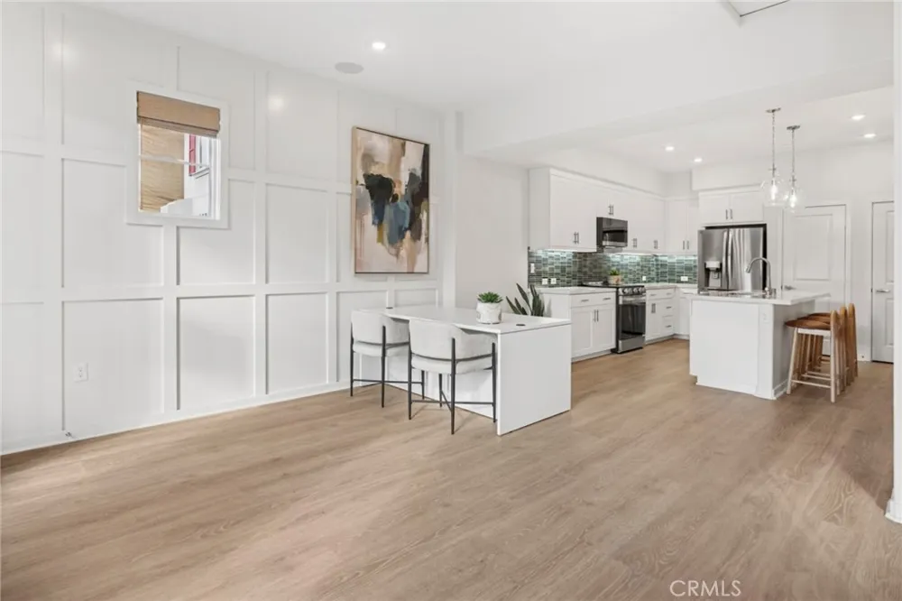 555 Gregory Way Glendora, CA 91740